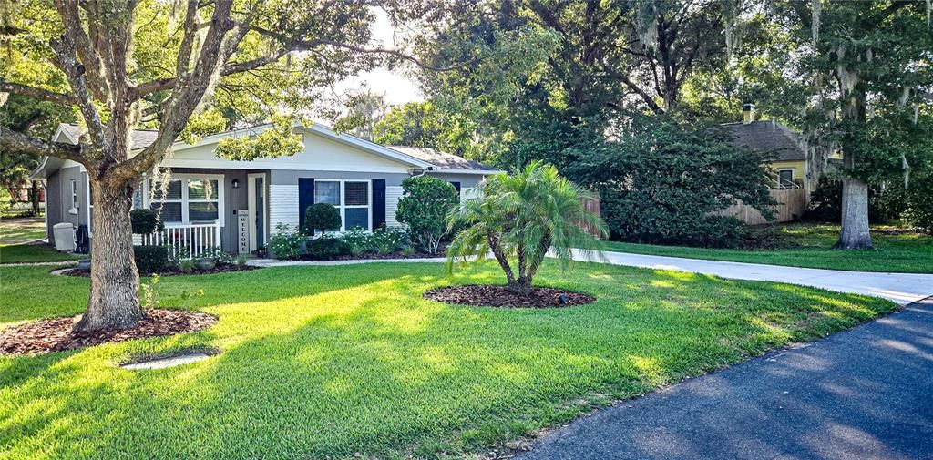 For Sale: $348,000 (3 beds, 2 baths, 1541 Square Feet)