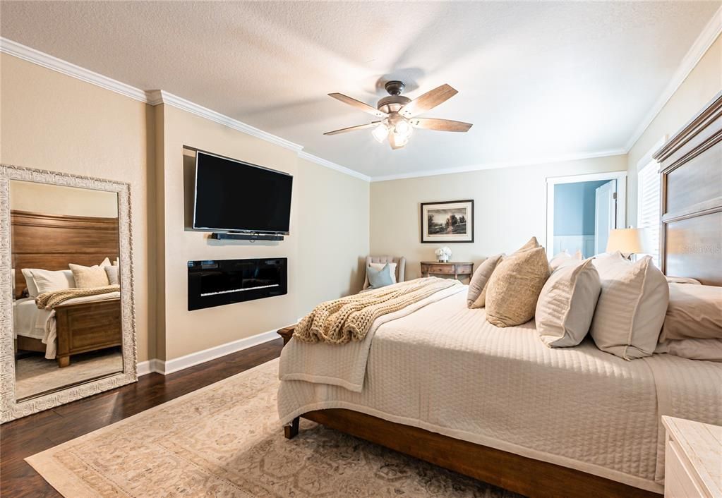 For Sale: $348,000 (3 beds, 2 baths, 1541 Square Feet)