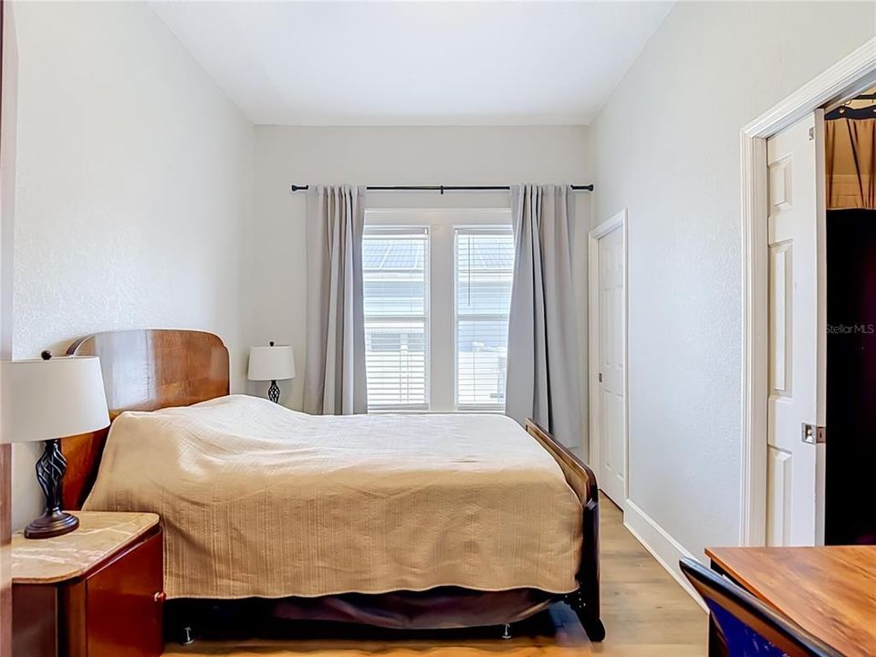 En Venta: $439,000 (3 camas, 2 baños, 1414 Pies cuadrados)