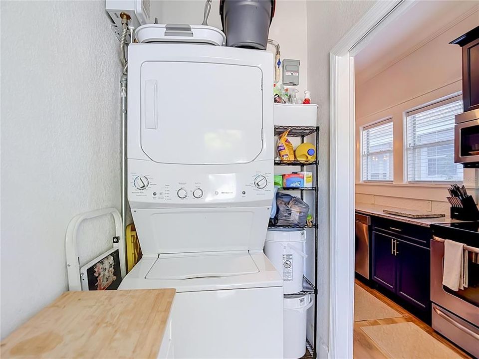 En Venta: $439,000 (3 camas, 2 baños, 1414 Pies cuadrados)