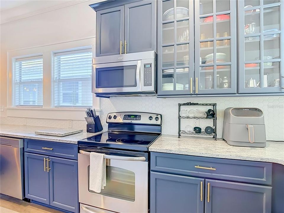 En Venta: $439,000 (3 camas, 2 baños, 1414 Pies cuadrados)