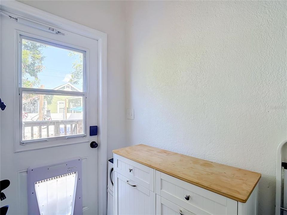 En Venta: $439,000 (3 camas, 2 baños, 1414 Pies cuadrados)