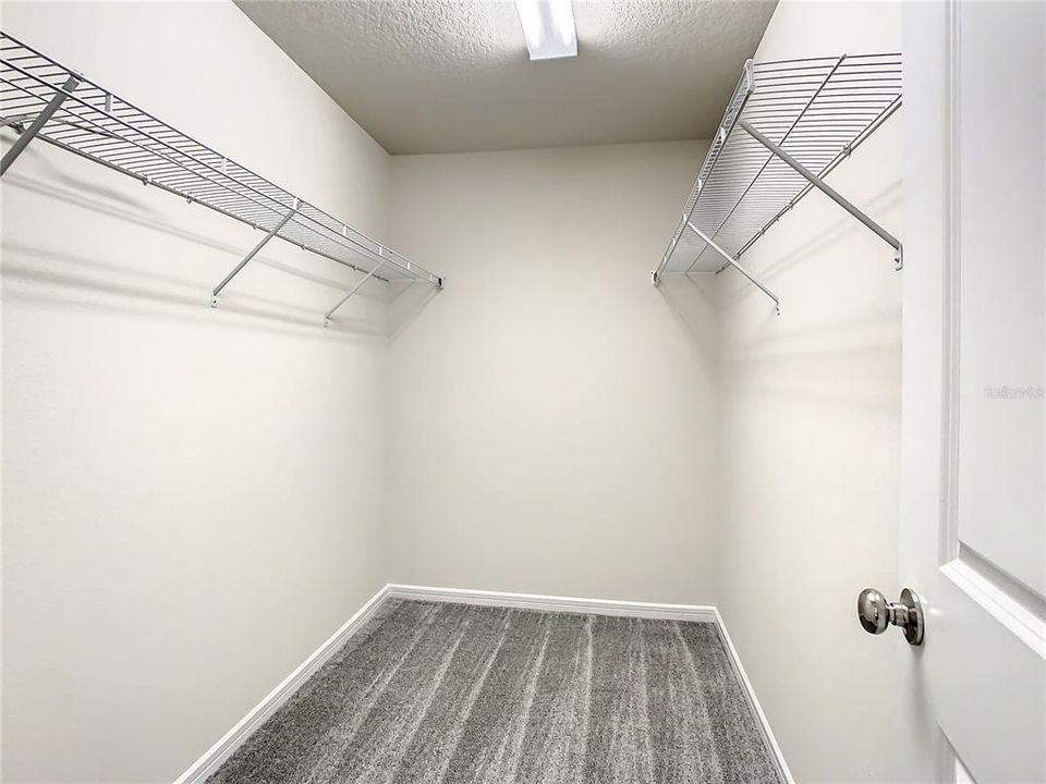 В аренду: $3,200 (4 спален, 3 ванн, 1675 Квадратных фут)