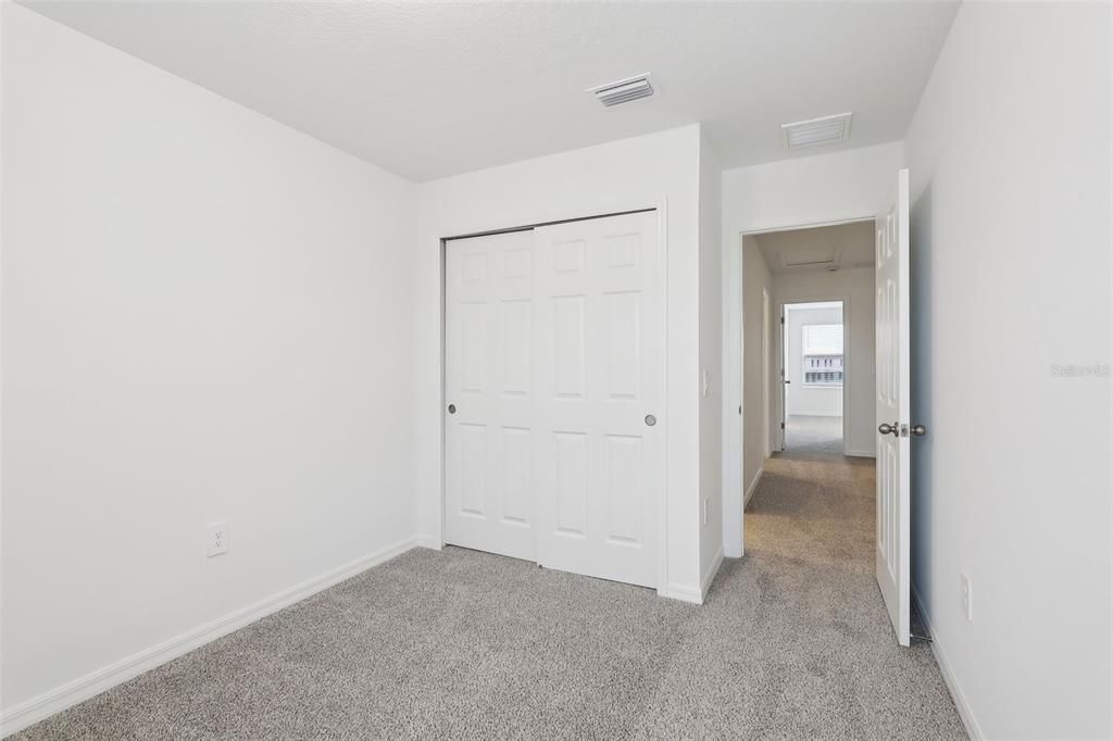 For Rent: $2,200 (3 beds, 2 baths, 1477 Square Feet)