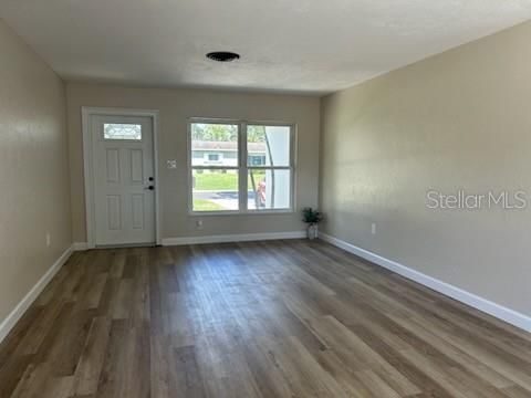 На продажу: $379,000 (3 спален, 2 ванн, 1162 Квадратных фут)