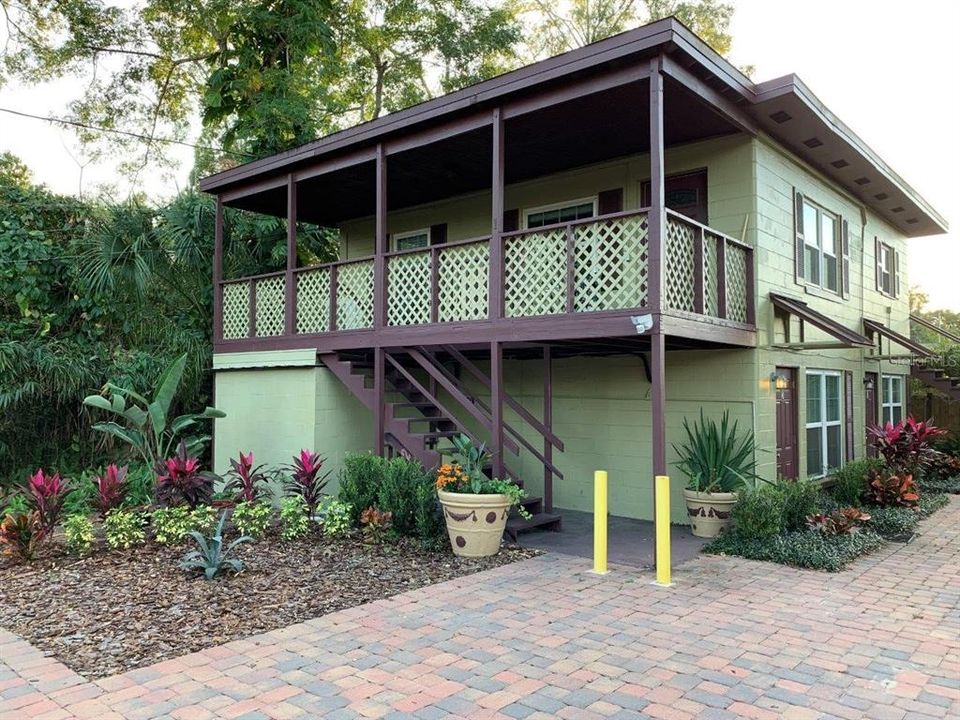 For Rent: $1,450 (1 beds, 1 baths, 450 Square Feet)