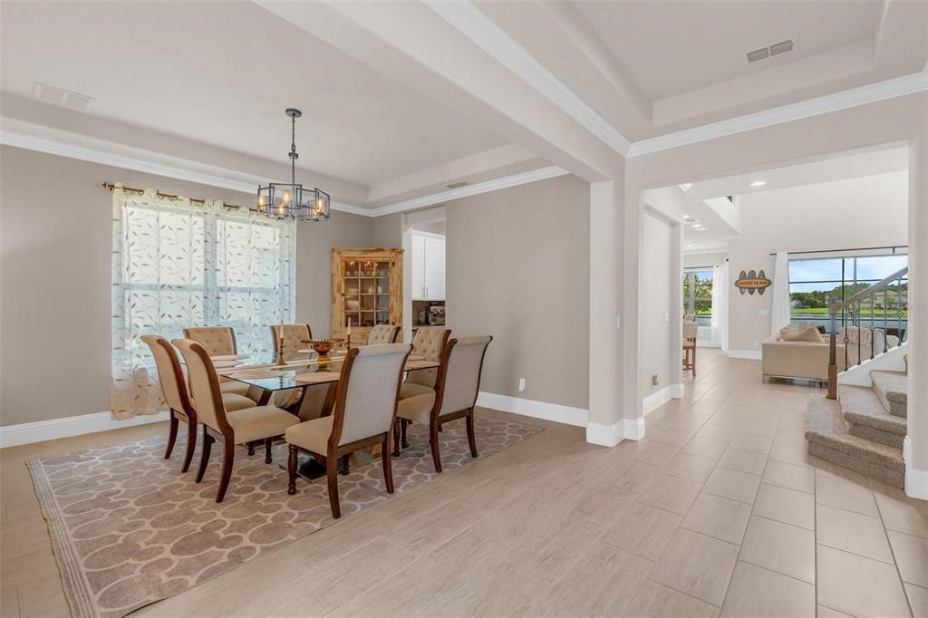 На продажу: $1,250,000 (5 спален, 5 ванн, 4305 Квадратных фут)