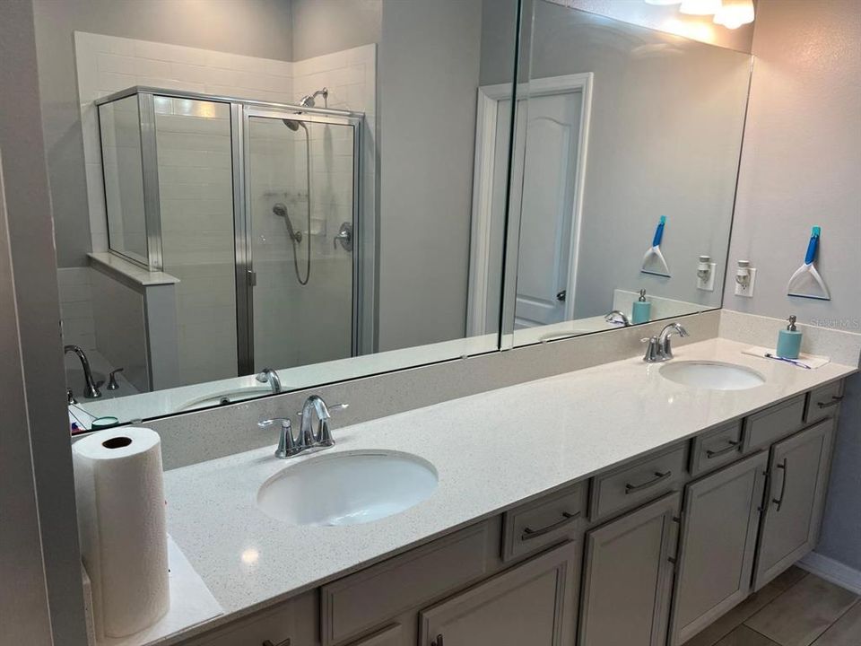 В аренду: $2,300 (3 спален, 3 ванн, 1676 Квадратных фут)