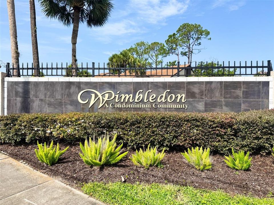 For Sale: $149,900 (2 beds, 2 baths, 828 Square Feet)