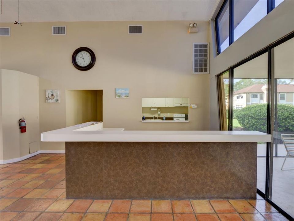 For Sale: $149,900 (2 beds, 2 baths, 828 Square Feet)