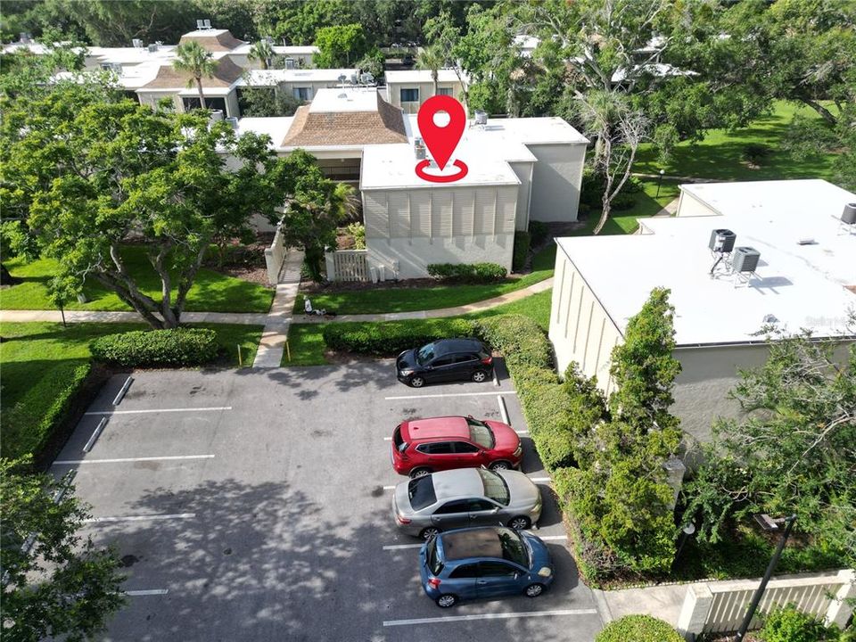 For Sale: $149,900 (2 beds, 2 baths, 828 Square Feet)