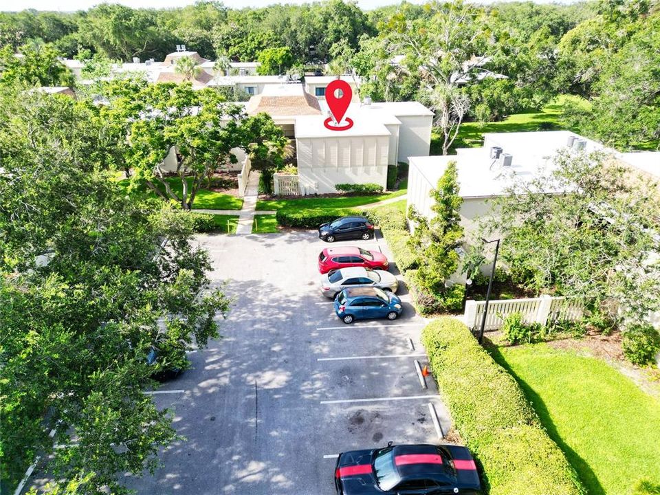 For Sale: $149,900 (2 beds, 2 baths, 828 Square Feet)