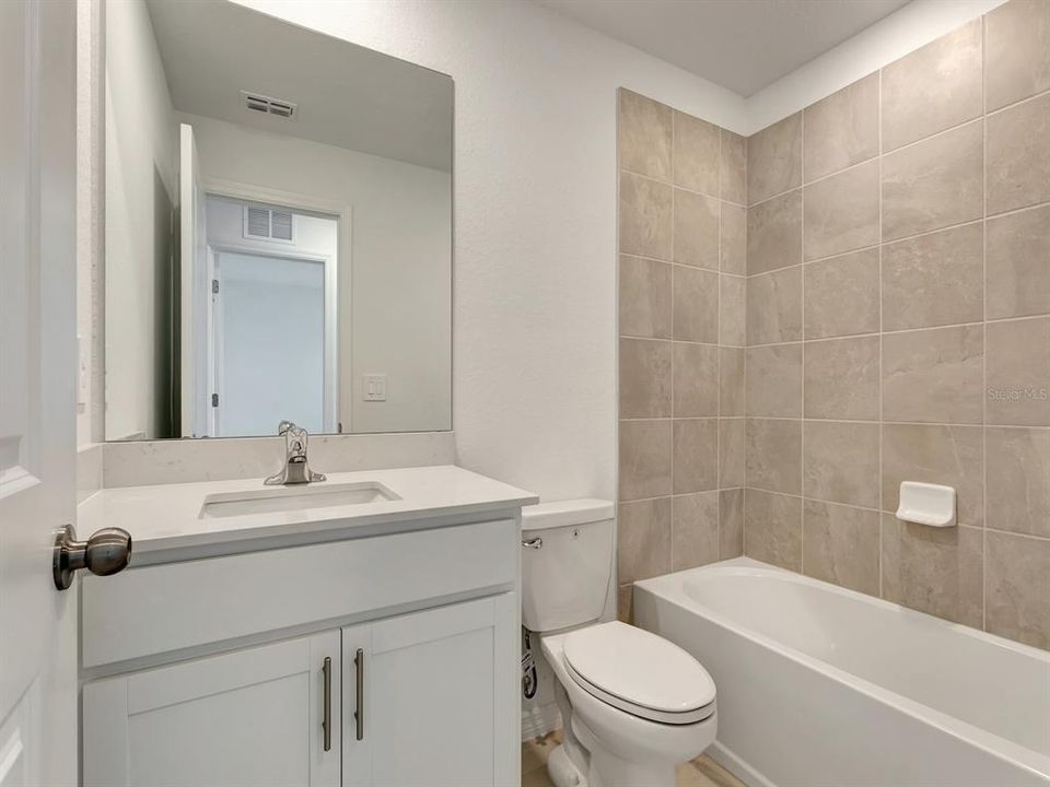 В аренду: $2,197 (3 спален, 2 ванн, 1352 Квадратных фут)
