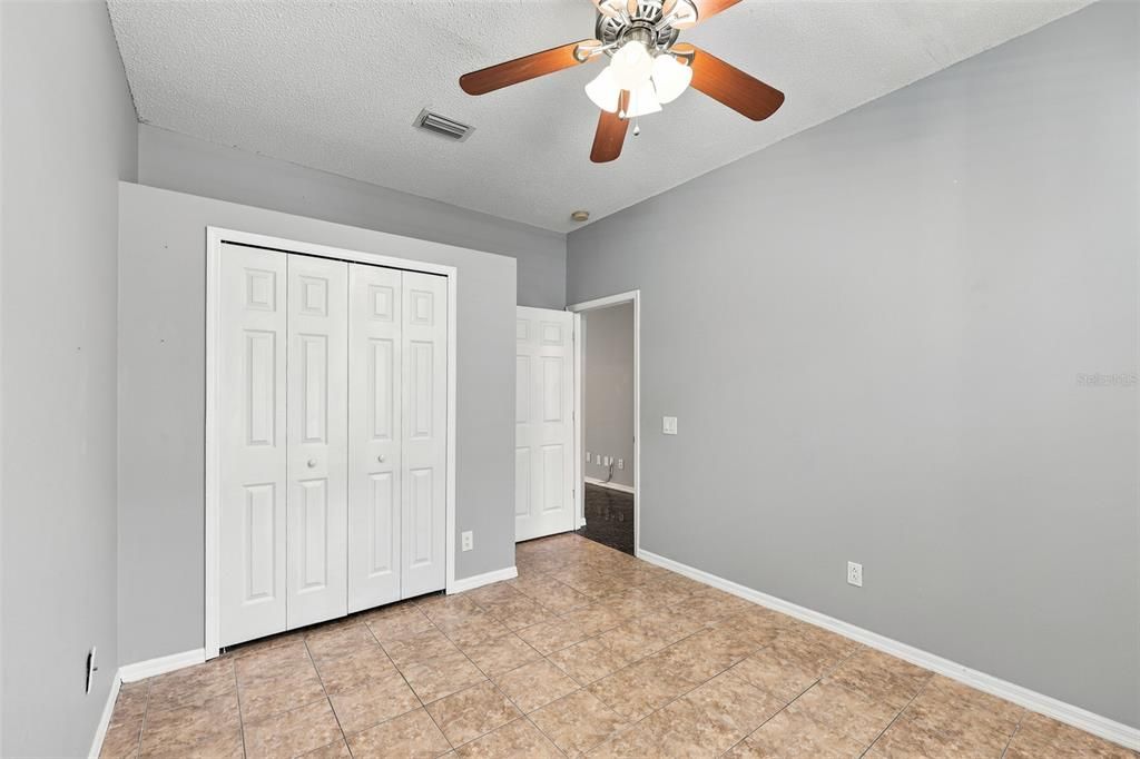 For Sale: $415,000 (3 beds, 2 baths, 1607 Square Feet)