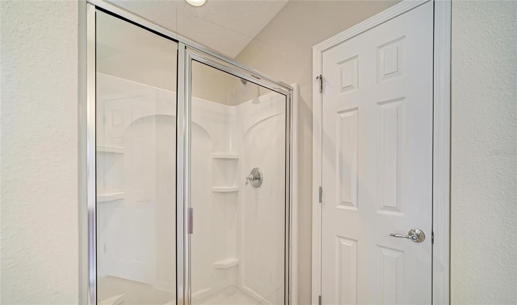 Active With Contract: $330,000 (4 beds, 2 baths, 1684 Square Feet)