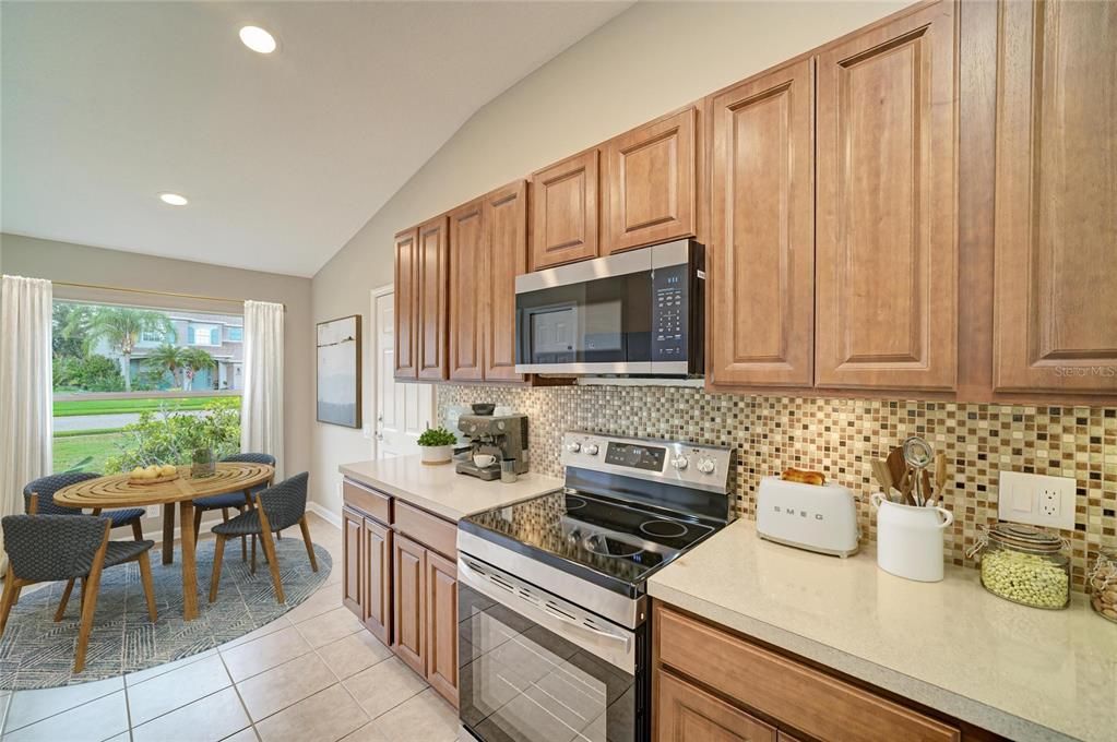 Active With Contract: $330,000 (4 beds, 2 baths, 1684 Square Feet)