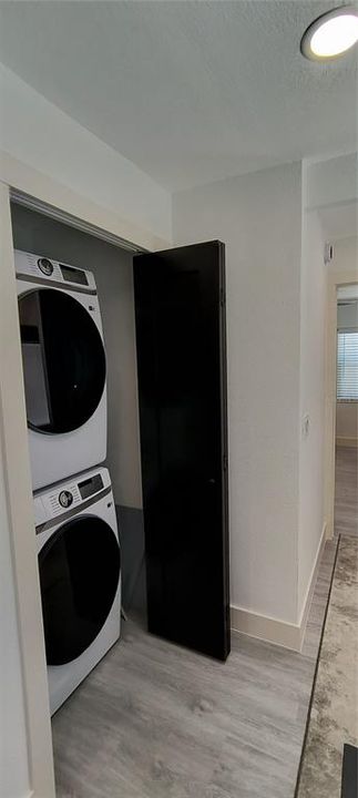 В аренду: $2,800 (2 спален, 2 ванн, 1020 Квадратных фут)