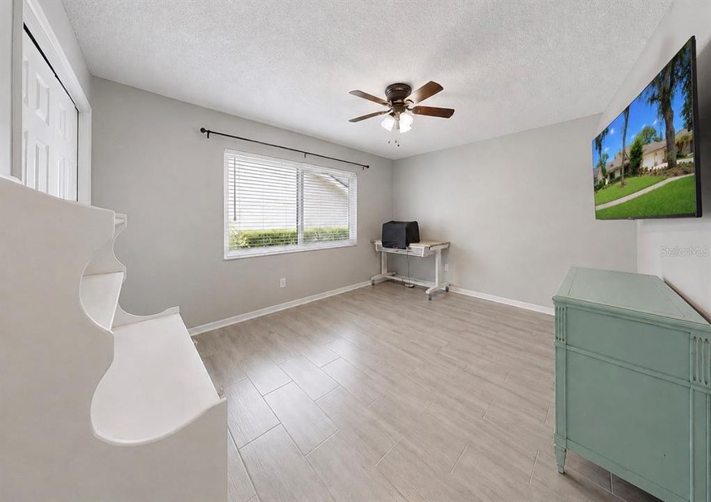 For Sale: $899,900 (4 beds, 3 baths, 3950 Square Feet)