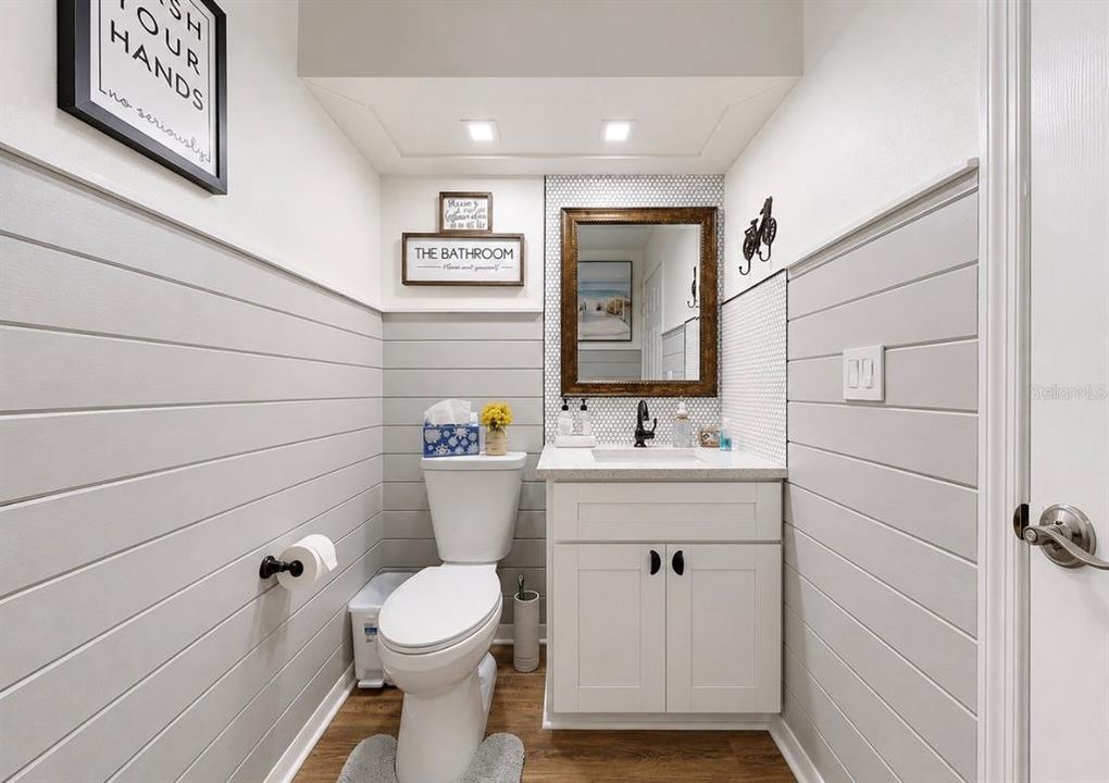 For Sale: $899,900 (4 beds, 3 baths, 3950 Square Feet)
