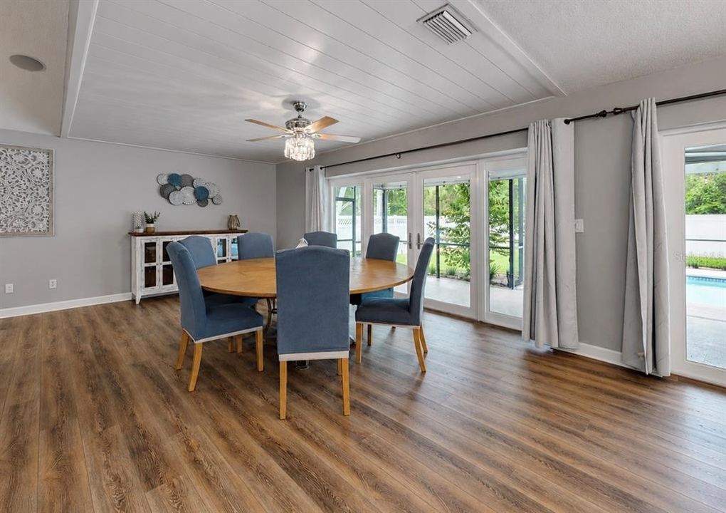 For Sale: $899,900 (4 beds, 3 baths, 3950 Square Feet)