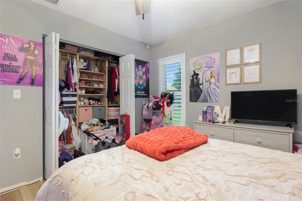 En Venta: $499,900 (3 camas, 2 baños, 1626 Pies cuadrados)