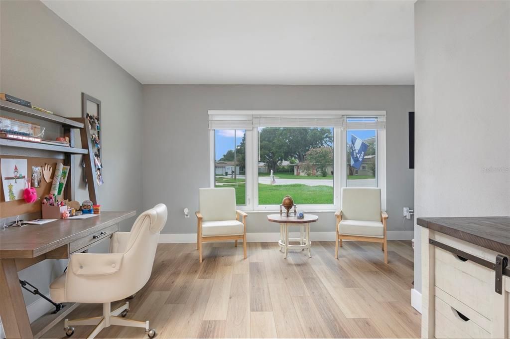 En Venta: $499,900 (3 camas, 2 baños, 1626 Pies cuadrados)