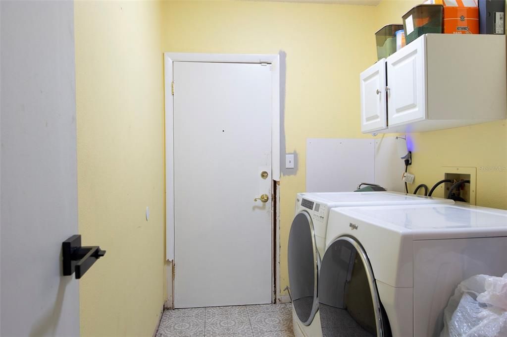 En Venta: $499,900 (3 camas, 2 baños, 1626 Pies cuadrados)