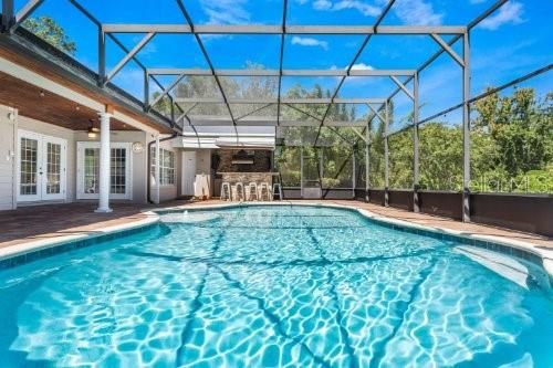 For Sale: $1,350,000 (5 beds, 4 baths, 3362 Square Feet)