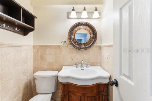 For Sale: $1,350,000 (5 beds, 4 baths, 3362 Square Feet)