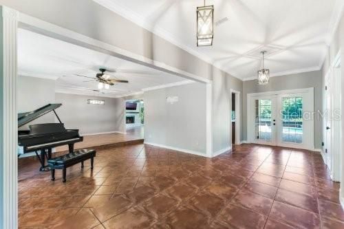 For Sale: $1,350,000 (5 beds, 4 baths, 3362 Square Feet)