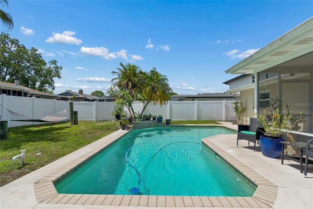En Venta: $460,000 (3 camas, 2 baños, 1395 Pies cuadrados)