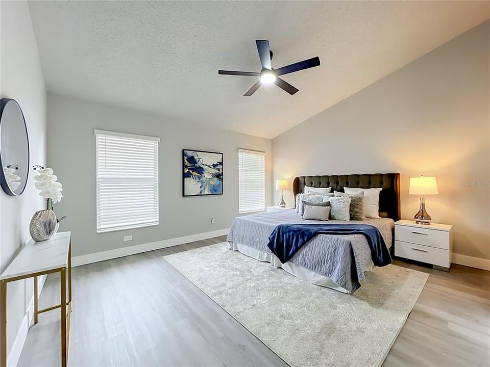 For Sale: $474,000 (4 beds, 2 baths, 1956 Square Feet)