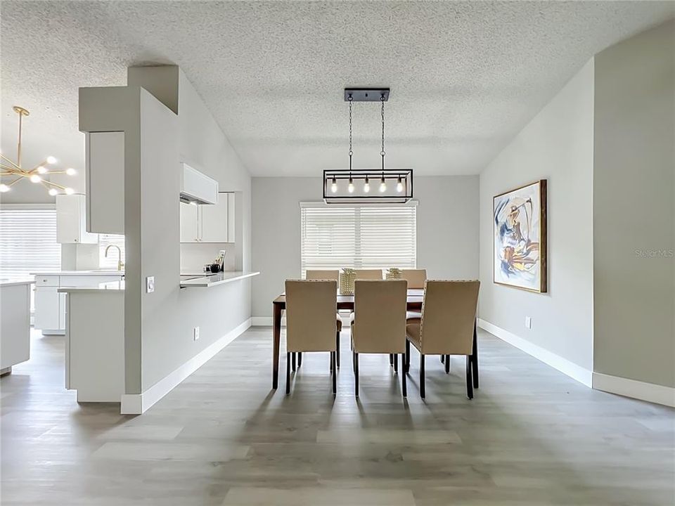For Sale: $474,000 (4 beds, 2 baths, 1956 Square Feet)