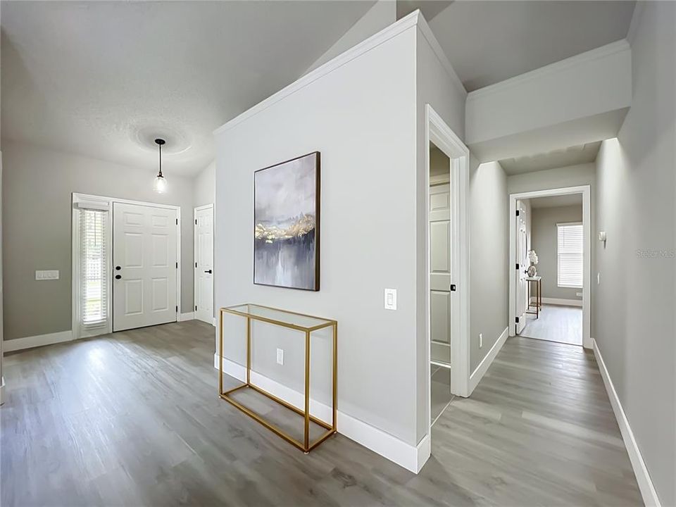 For Sale: $474,000 (4 beds, 2 baths, 1956 Square Feet)