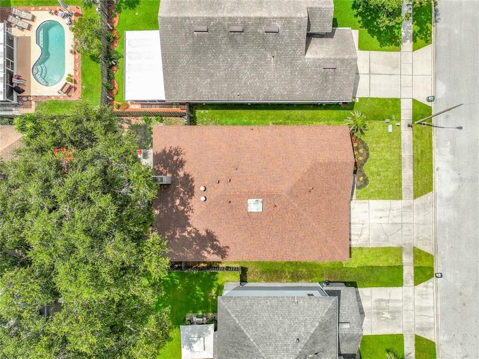 For Sale: $474,000 (4 beds, 2 baths, 1956 Square Feet)