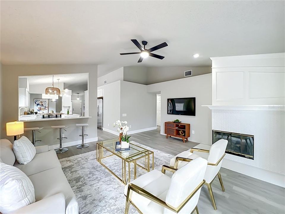 For Sale: $474,000 (4 beds, 2 baths, 1956 Square Feet)