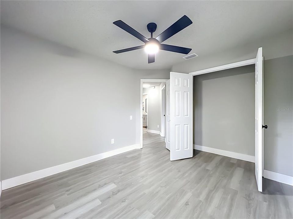 For Sale: $474,000 (4 beds, 2 baths, 1956 Square Feet)