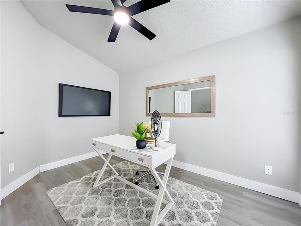 For Sale: $474,000 (4 beds, 2 baths, 1956 Square Feet)