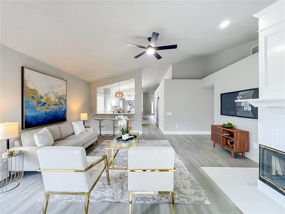 For Sale: $474,000 (4 beds, 2 baths, 1956 Square Feet)