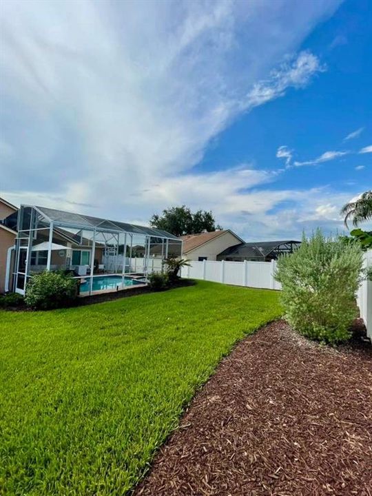 На продажу: $399,900 (3 спален, 2 ванн, 1752 Квадратных фут)