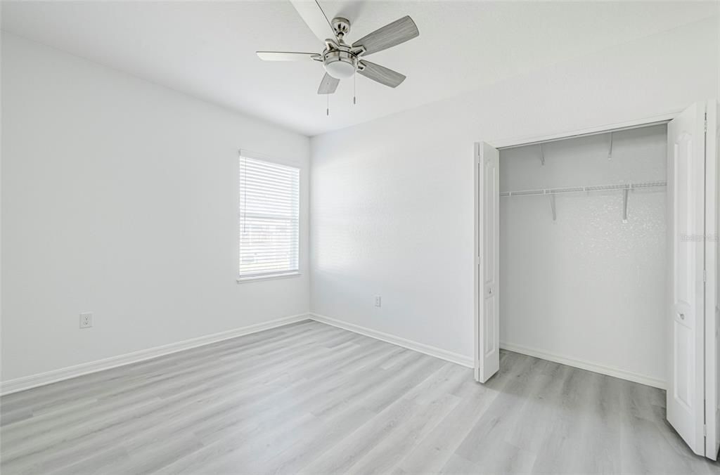 For Sale: $345,000 (3 beds, 2 baths, 1998 Square Feet)