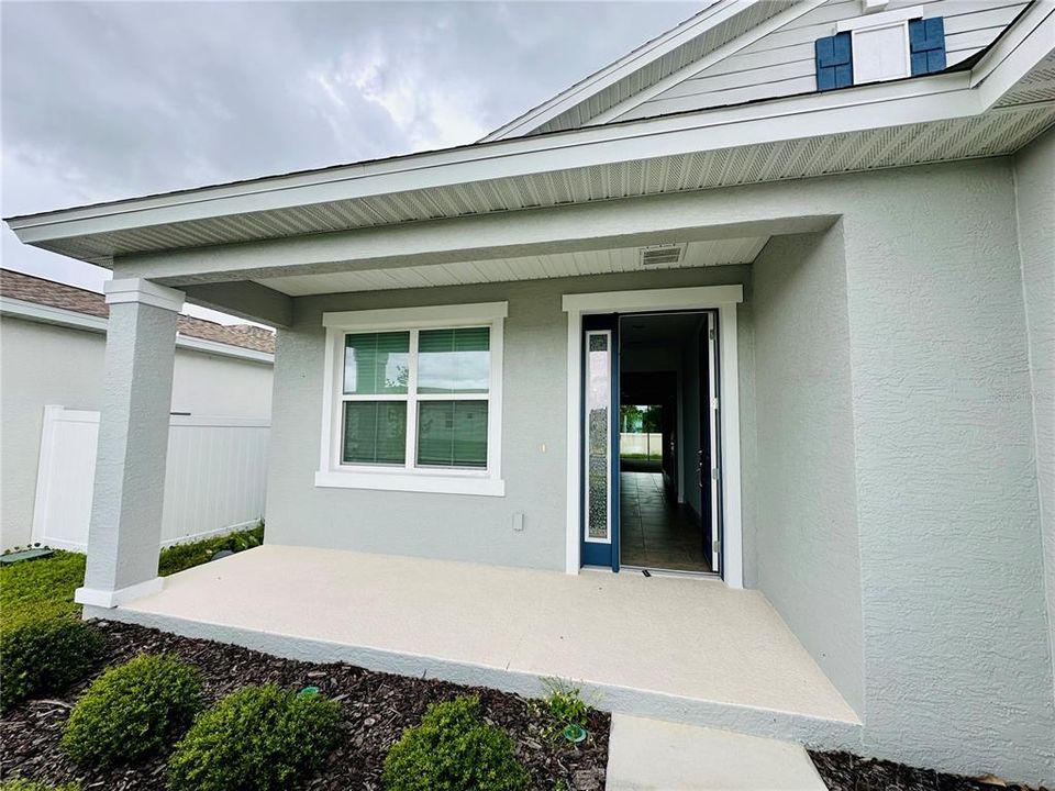 For Rent: $2,250 (3 beds, 2 baths, 1856 Square Feet)