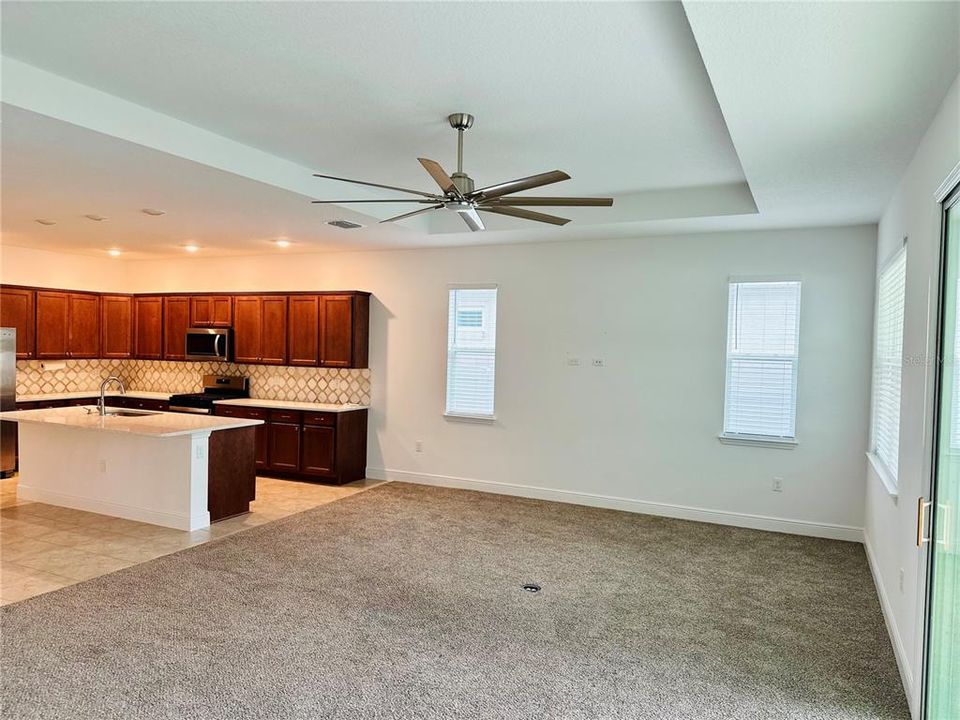 For Rent: $2,250 (3 beds, 2 baths, 1856 Square Feet)