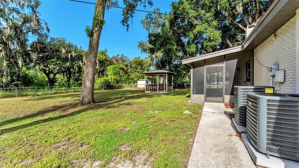 En Venta: $714,900 (5 camas, 3 baños, 3209 Pies cuadrados)