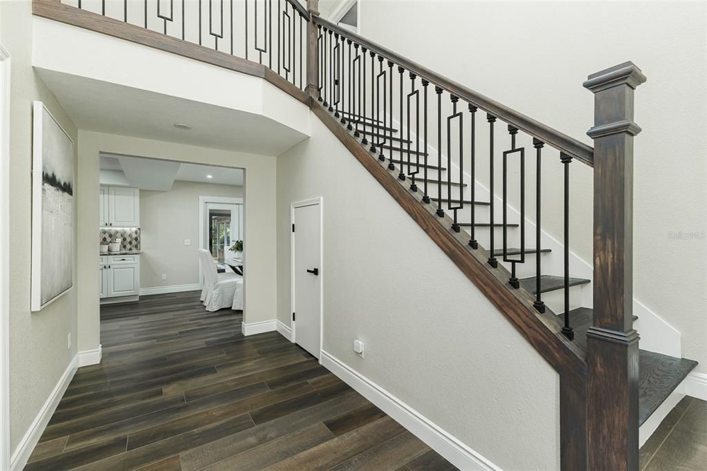 En Venta: $714,900 (5 camas, 3 baños, 3209 Pies cuadrados)