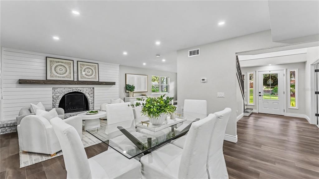 En Venta: $714,900 (5 camas, 3 baños, 3209 Pies cuadrados)
