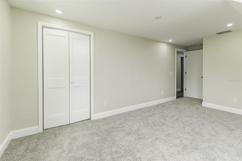En Venta: $714,900 (5 camas, 3 baños, 3209 Pies cuadrados)