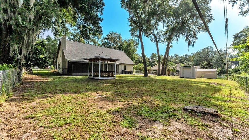 En Venta: $714,900 (5 camas, 3 baños, 3209 Pies cuadrados)