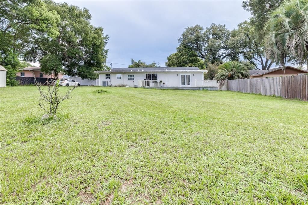 En Venta: $399,900 (4 camas, 3 baños, 1960 Pies cuadrados)