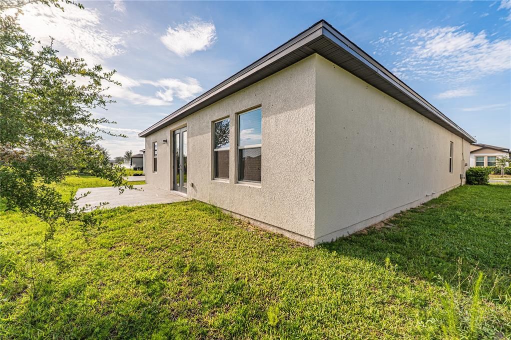 En Venta: $395,000 (4 camas, 2 baños, 1890 Pies cuadrados)